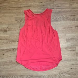 Lululemon workout top size 10